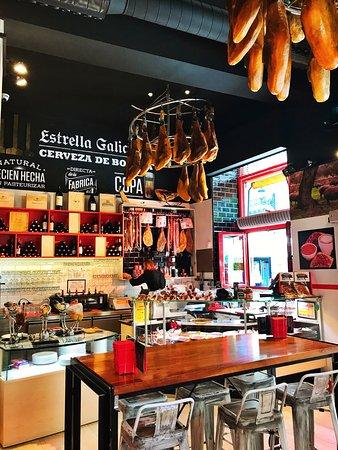 Jamoneria de Julian Becerro